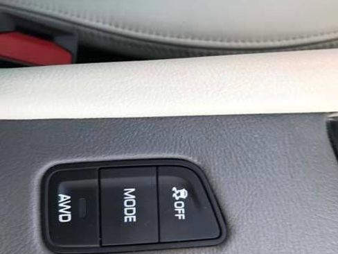 Used 2017 Cadillac XT5 Premium Luxury w/ Driver Assist Package image 15