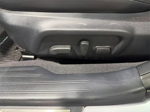 Used 2019 Subaru Outback 2.5i Limited image 13