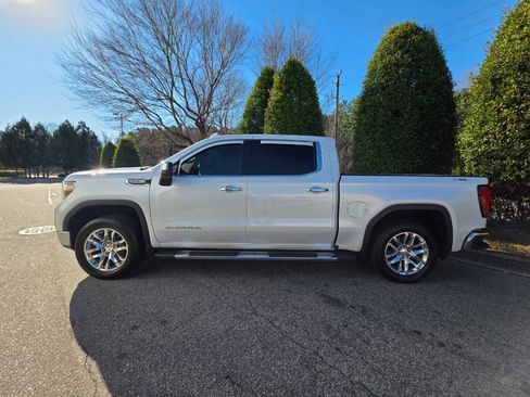 Used 2019 GMC Sierra 1500 SLT w/ SLT Premium Plus Package image 2