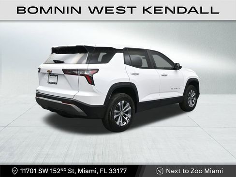 Used 2026 Chevrolet Equinox LT w/ Safety and Technology Package image 5