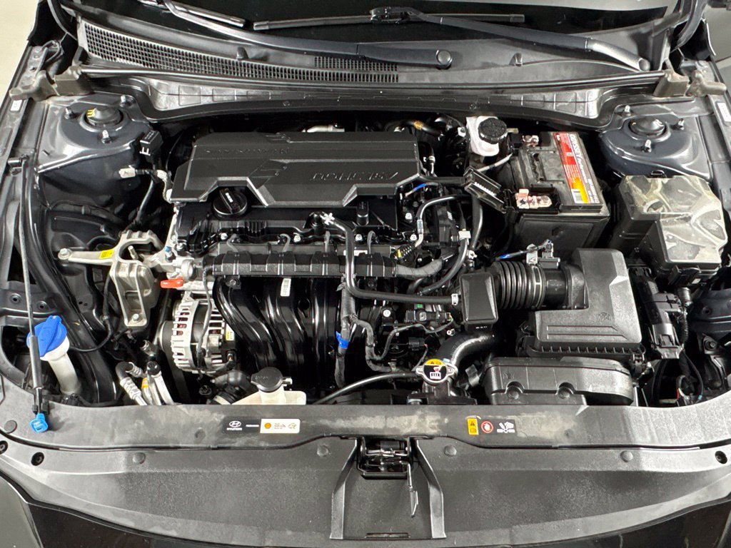 Used 2024 Hyundai Elantra SEL FWD image 40