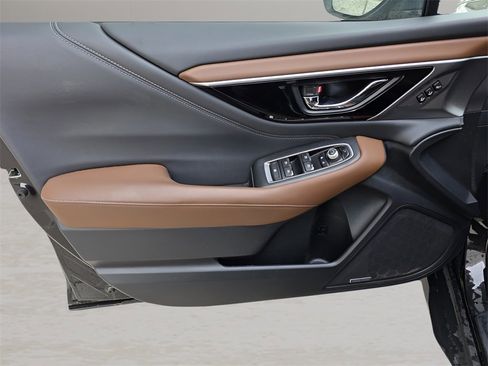 Used 2022 Subaru Outback Touring XT w/ Popular Package #2 image 17