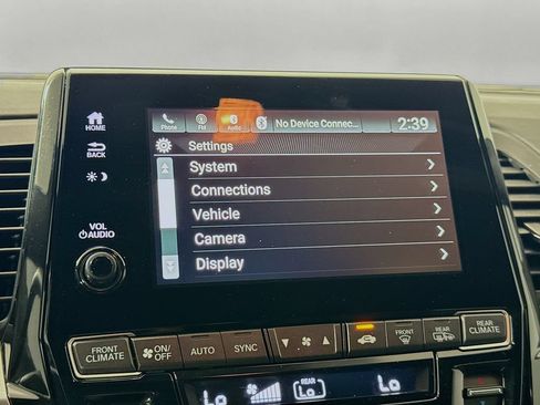 Used 2024 Honda Odyssey Sport image 13