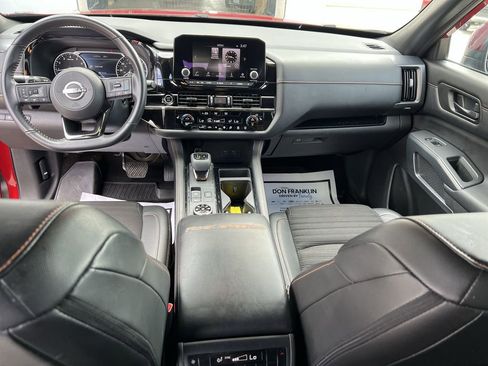 Used 2023 Nissan Pathfinder Rock Creek AWD/4WD image 20