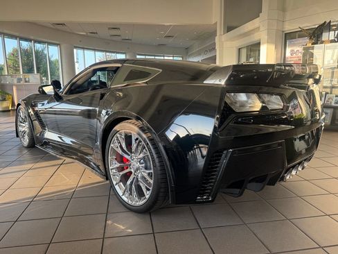 Used 2017 Chevrolet Corvette Z06 RWD image 17