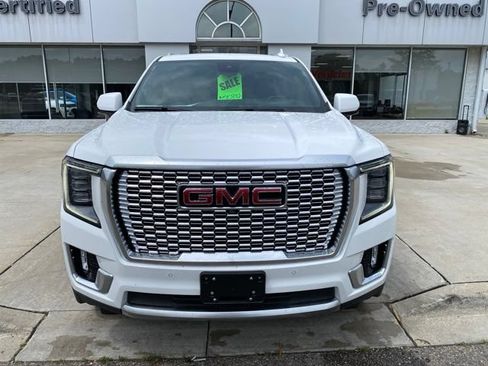 Used 2024 GMC Yukon XL Denali w/ Max Trailering Package AWD/4WD image 12