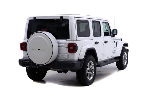 Used 2021 Jeep Wrangler Unlimited Sahara w/ LED Lighting Group AWD/4WD image 4