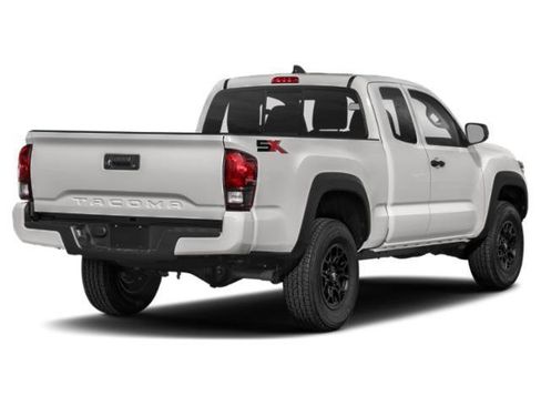 Used 2022 Toyota Tacoma SR RWD image 4