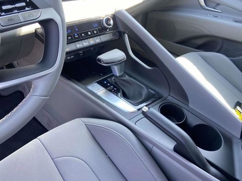 Certified 2026 Hyundai Elantra Sport FWD image 16