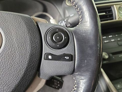 Used 2015 Lexus IS 250 AWD image 21