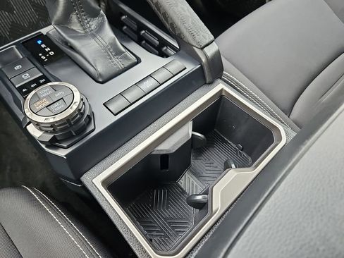 Used 2024 Toyota Tacoma TRD Off-Road image 24