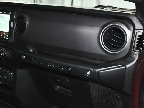 Used 2023 Jeep Wrangler Unlimited w/ 8.4" Radio Group image 55