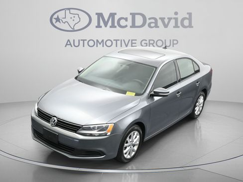 Used 2012 Volkswagen Jetta SE FWD image 34