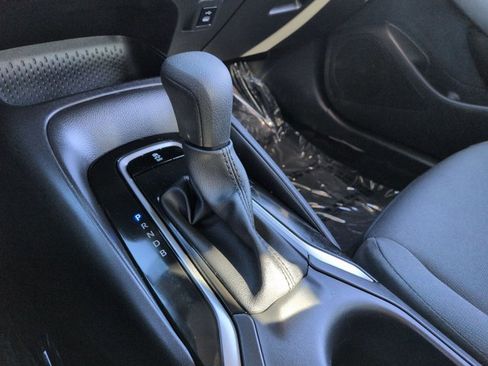 Used 2025 Toyota Corolla LE image 16