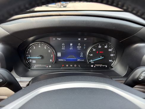 Certified 2023 Ford Explorer Limited w/ Equipment Group 301A AWD/4WD image 22