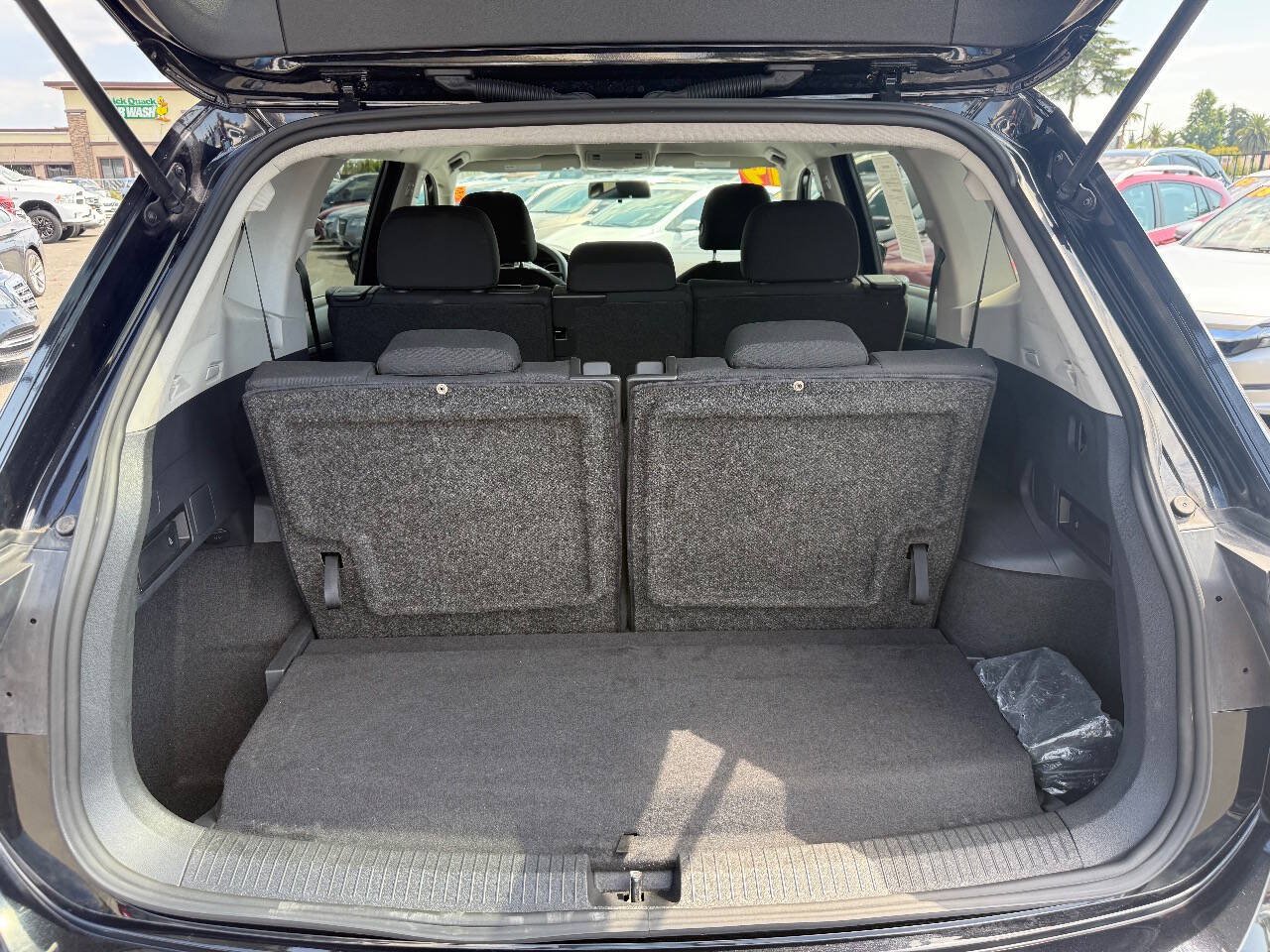Used 2019 Volkswagen Tiguan S w/ Driver Assistance Package FWD image 17