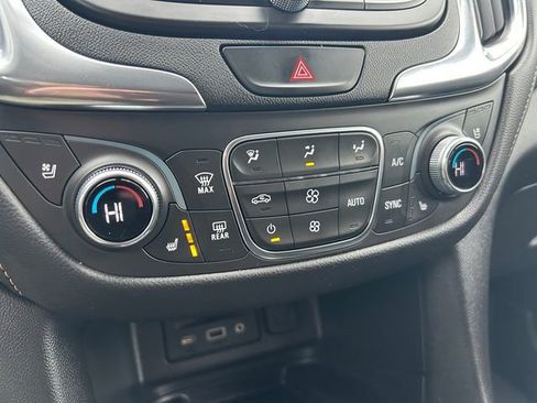 Used 2021 Chevrolet Equinox Premier image 29