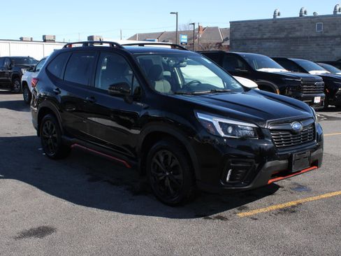 Used 2021 Subaru Forester Sport image 3