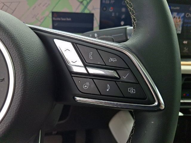 Used 2024 Buick Envision Avenir AWD/4WD image 22