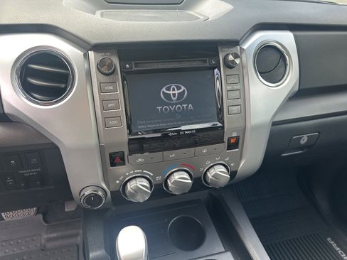 Used 2018 Toyota Tundra SR5 w/ TRD Off Road Package image 8