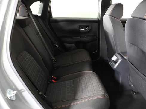 Used 2023 Honda HR-V Sport image 32