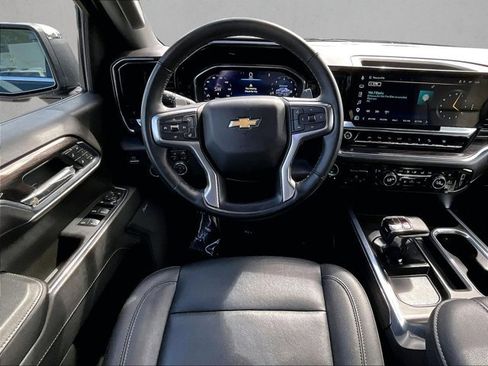 Used 2025 Chevrolet Silverado 1500 LTZ w/ LTZ Premium Package image 7