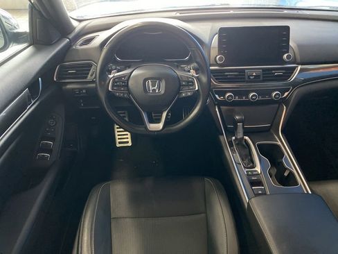 Used 2021 Honda Accord Sport image 6