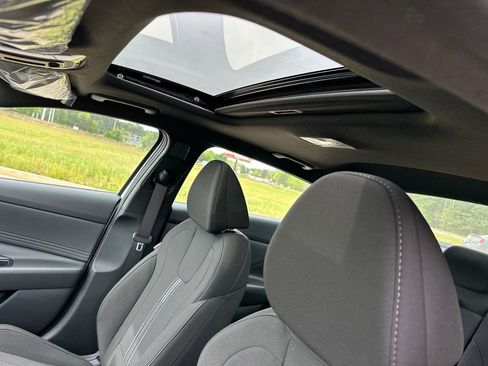 New 2026 Hyundai Elantra SEL Sport Premium FWD image 34