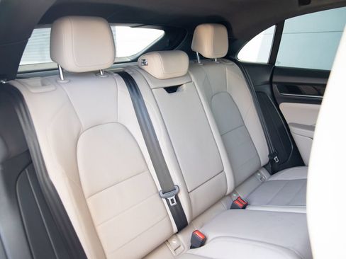 Certified 2024 Porsche Macan 4 Electric AWD/4WD image 22