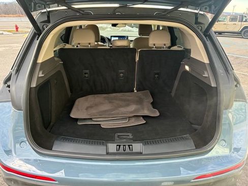 Used 2023 Lincoln Corsair AWD image 5