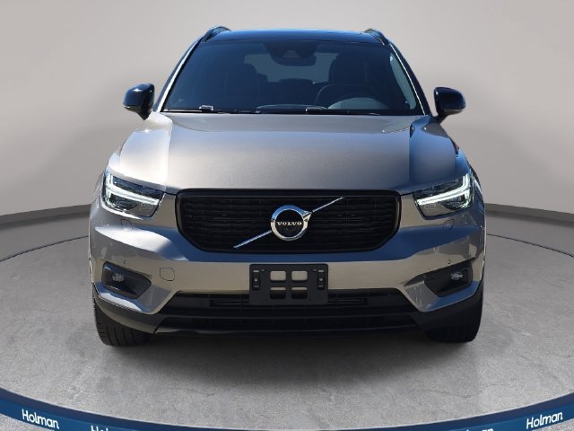 Used 2022 Volvo XC40 T5 R-Design w/ Advanced Package AWD/4WD image 3