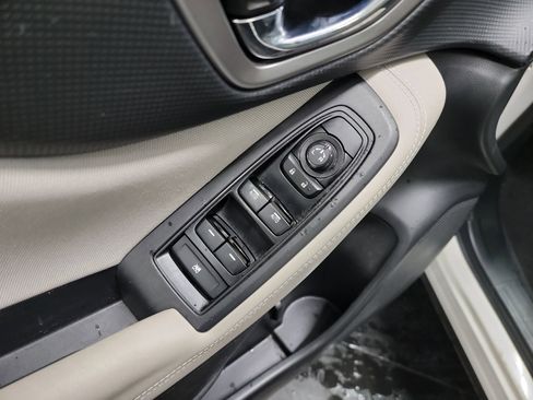 Used 2022 Subaru Forester Premium image 14