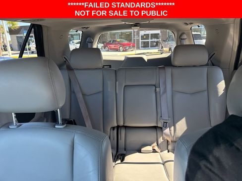 Used 2006 Cadillac SRX V8 w/ Utility Package image 7