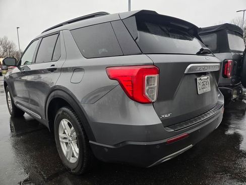 Used 2023 Ford Explorer XLT w/ Equipment Group 202A image 3