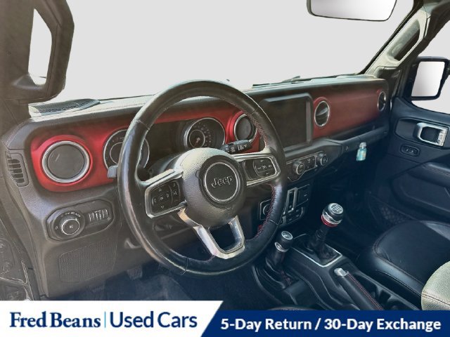 Used 2018 Jeep Wrangler Rubicon AWD/4WD image 14