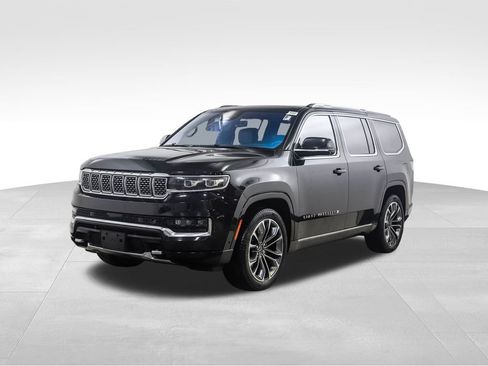 Used 2022 Jeep Grand Wagoneer Series III w/ Rear Seat Video Group 1 image 1