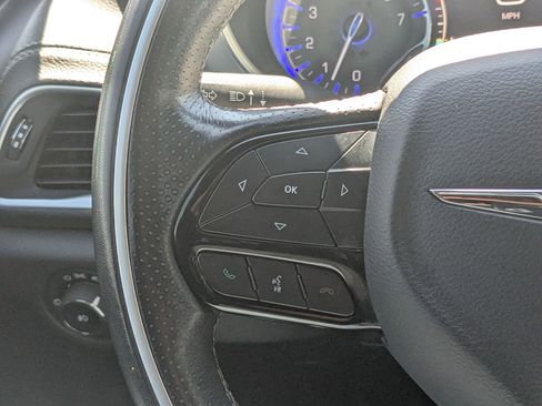 Used 2018 Chrysler Pacifica Limited w/ Advanced Safetytec Group image 20