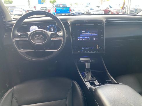 Certified 2023 Hyundai Tucson SEL w/ Convenience Package FWD image 12