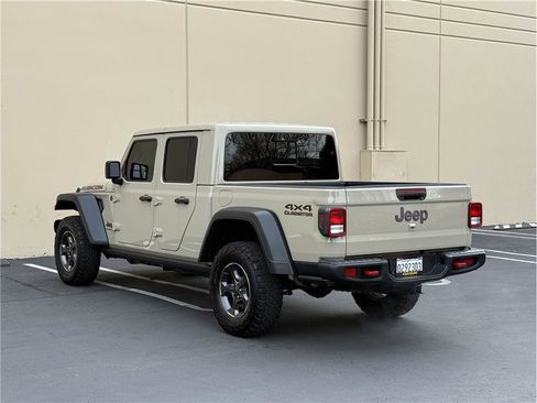 Used 2020 Jeep Gladiator Rubicon w/ Trailer Tow Package image 5