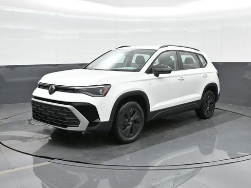 New 2025 Volkswagen Taos S image 1
