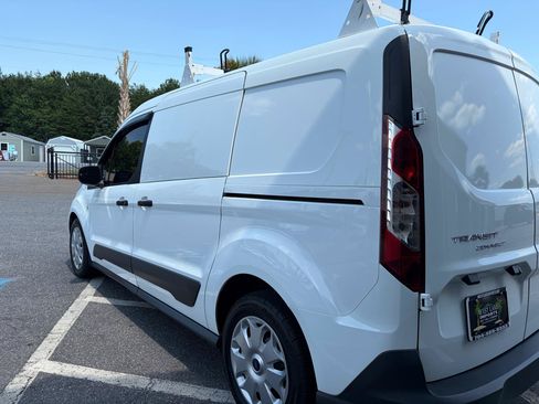 Used 2018 Ford Transit Connect XLT FWD image 22