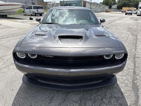 Used 2022 Dodge Challenger R/T Scat Pack RWD image 2