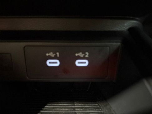 Used 2025 Nissan Kicks SR image 20