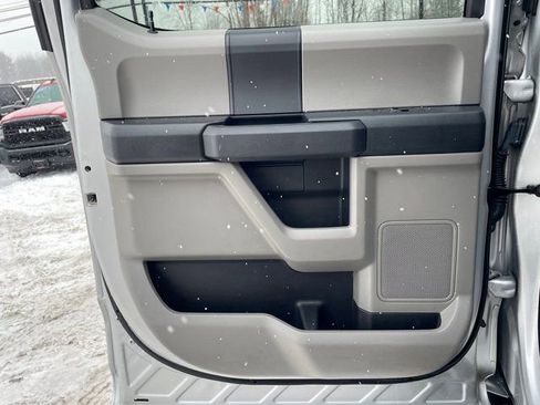 Used 2019 Ford F150 XL w/ Equipment Group 101A Mid image 11