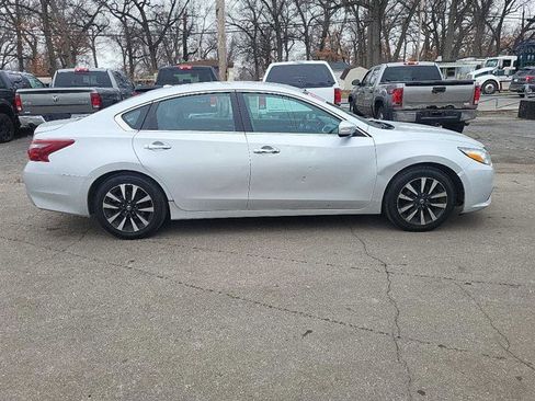 Used 2018 Nissan Altima 2.5 SL image 9