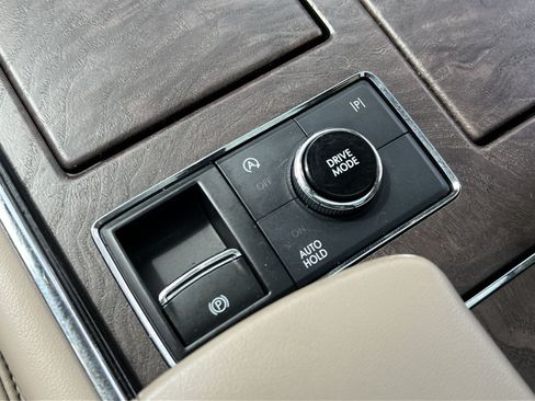Used 2022 Lincoln Navigator L Reserve AWD/4WD image 38