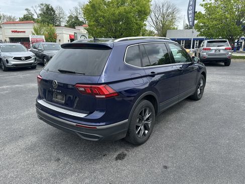 Used 2022 Volkswagen Tiguan SE FWD image 7