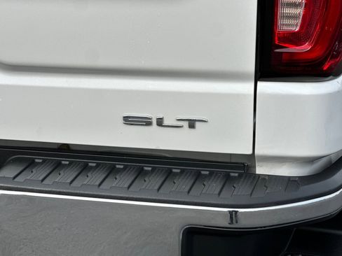 Used 2022 GMC Sierra 1500 SLT w/ SLT Convenience Package image 26