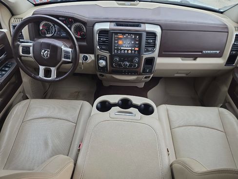 Used 2014 RAM 1500 Laramie image 30