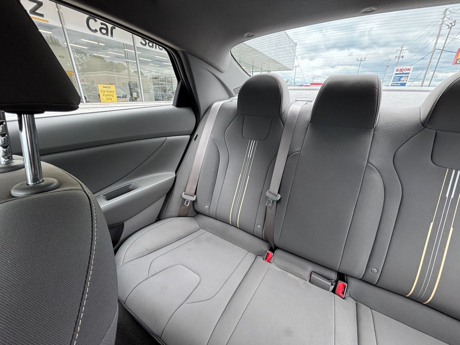 Used 2026 Hyundai Elantra Sport FWD image 37